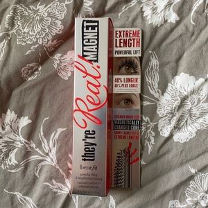Benefit they’re real magnet mascara